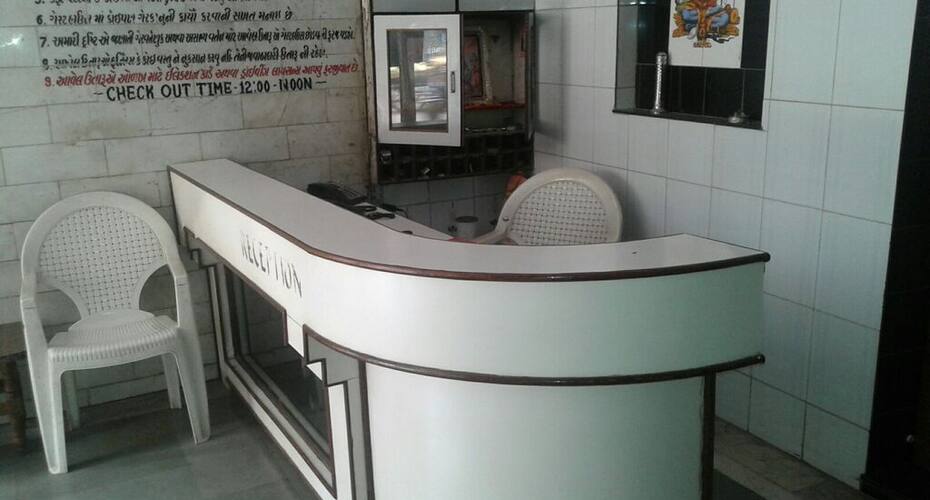 Shivang Guest House, Rajkot 4